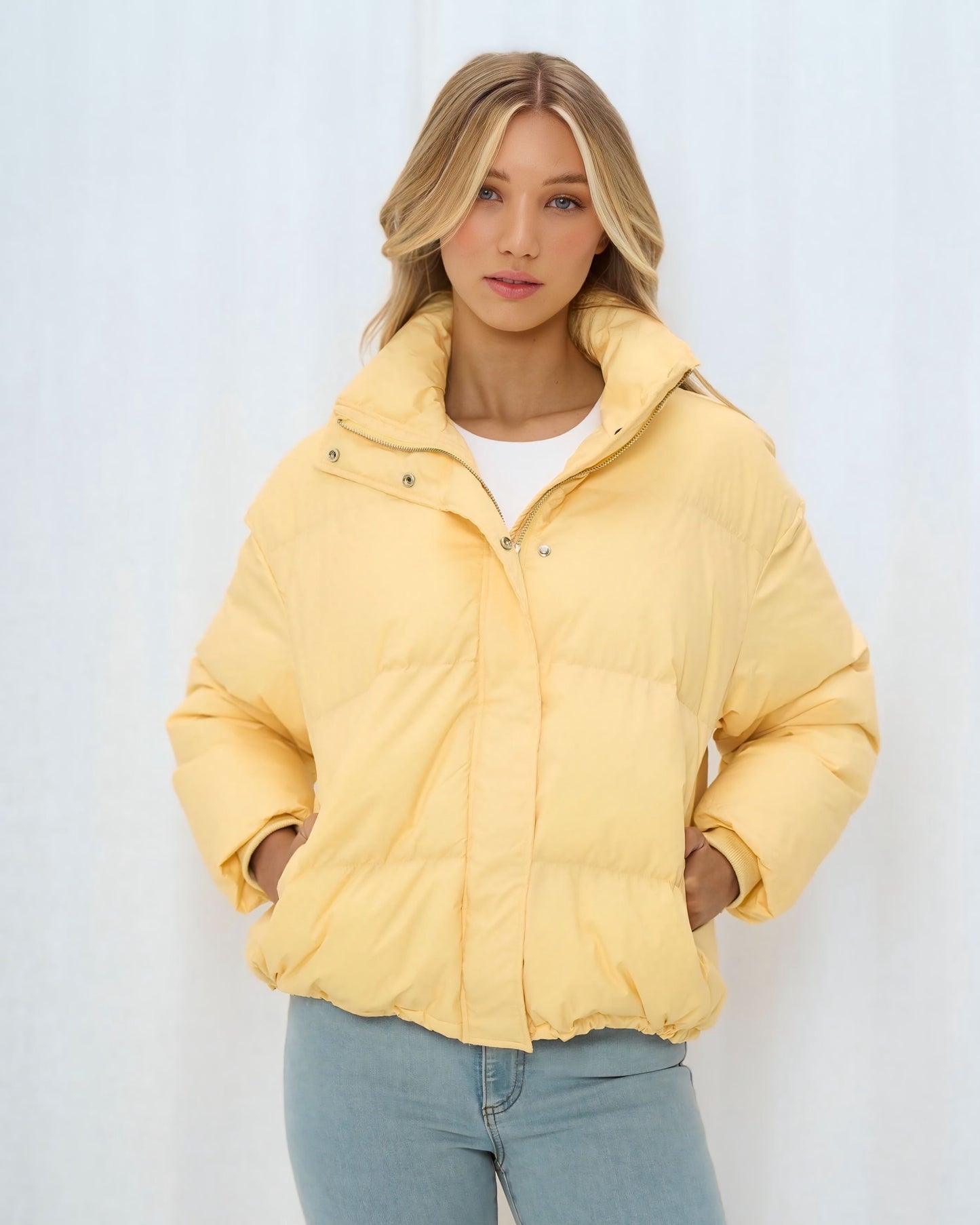 Sandy Puffer Yellow Jacket