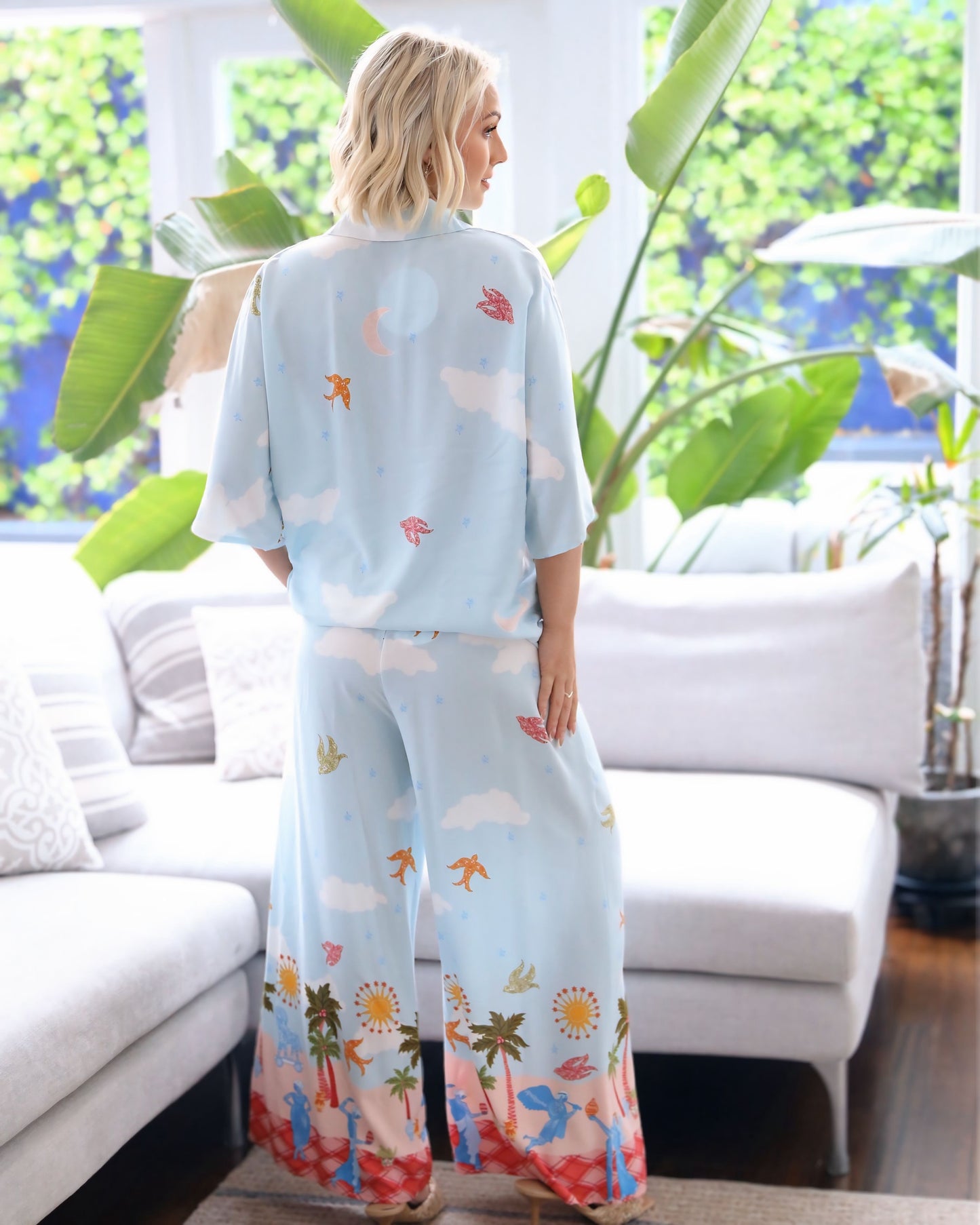 Sandy Tropical Shirt And Pants Set