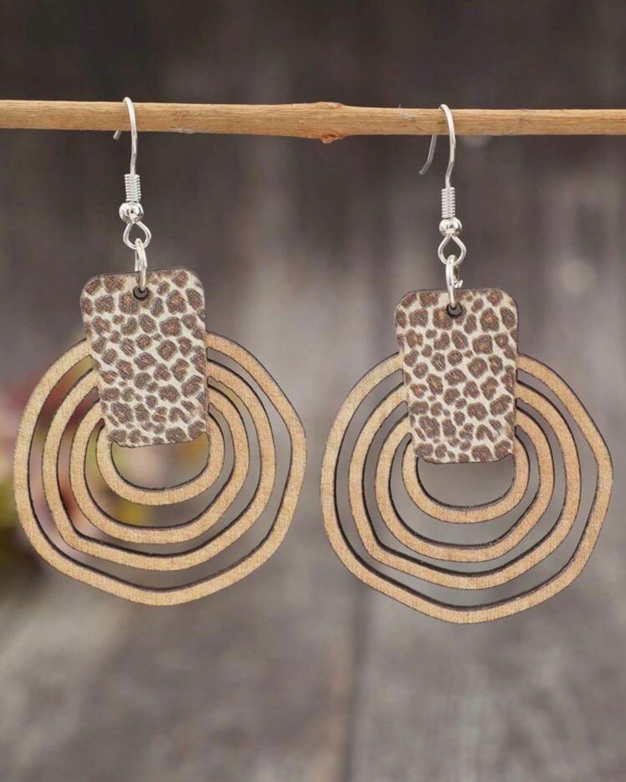 Leopard Trim Round Earrings