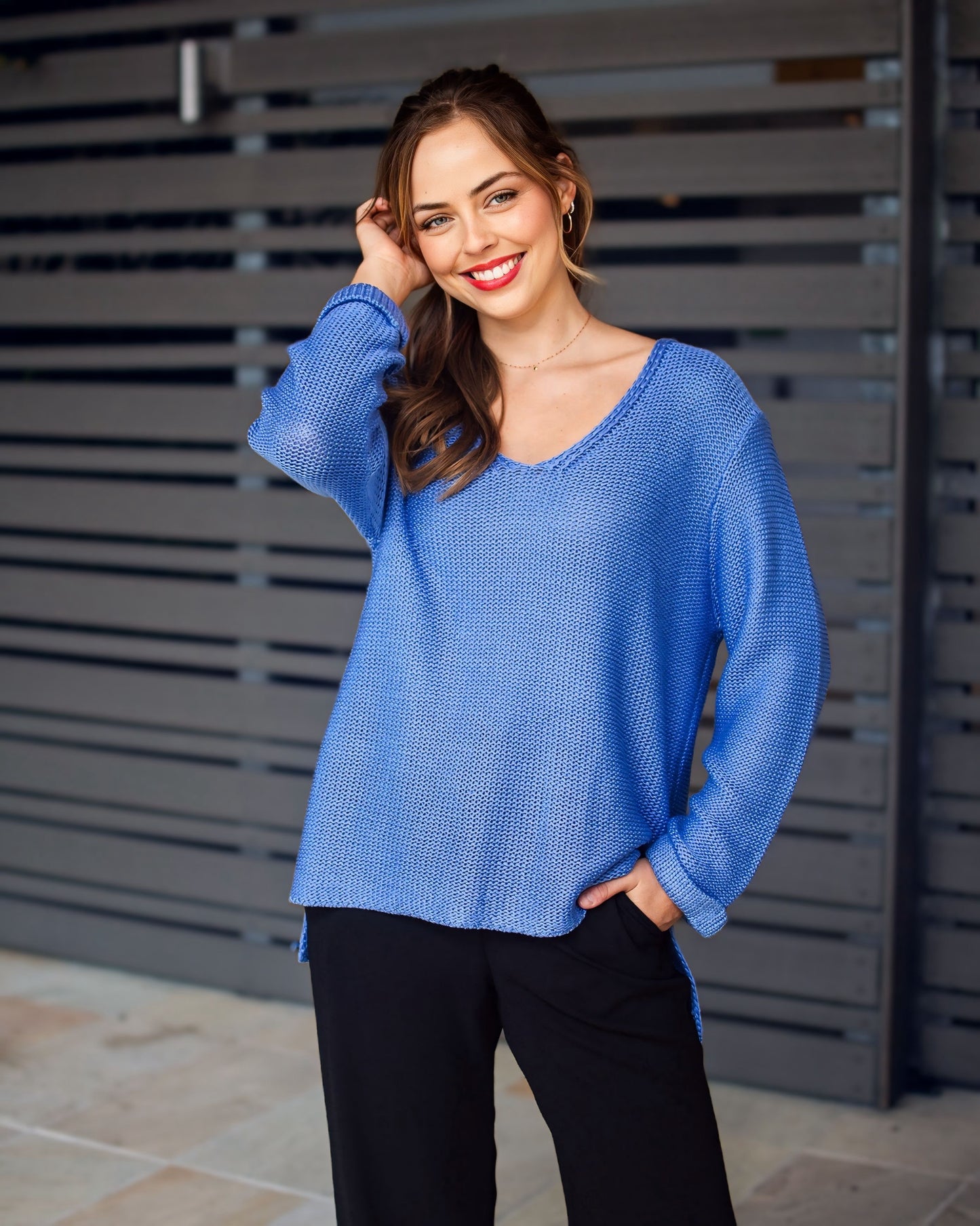 Sally Pullover V Neck Top