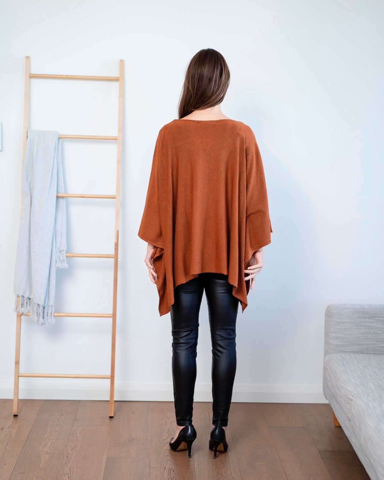 Lisa Heart Print Knit Poncho