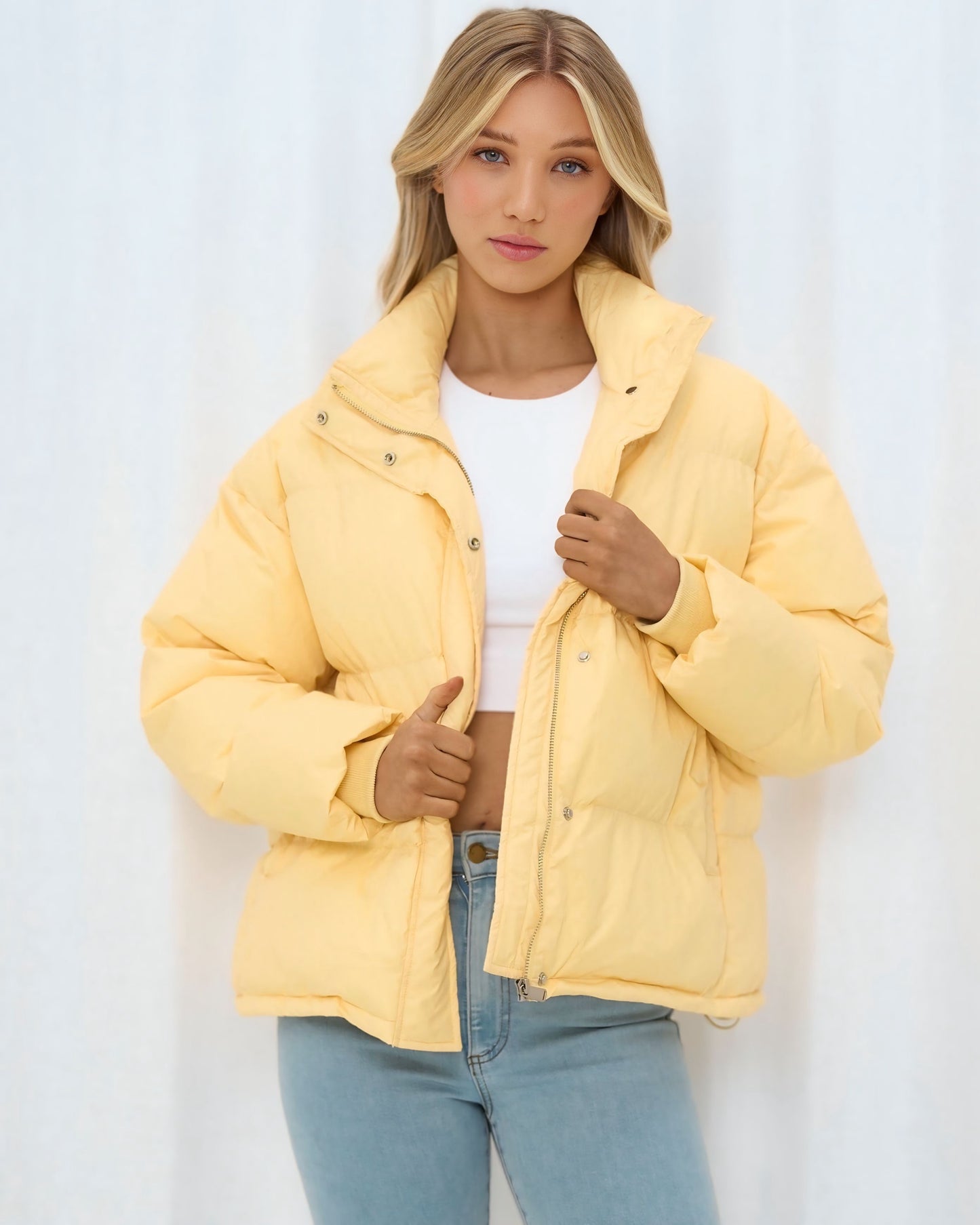 Sandy Puffer Yellow Jacket